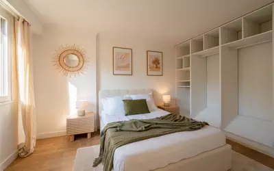 Fréjus (83600)