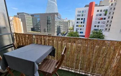 Issy-Les-Moulineaux (92130)