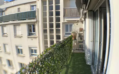 Paris 17E