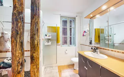 5 pièces 195 m² · à L'Isle-en-Dodon · 195 m² · 155 000 €