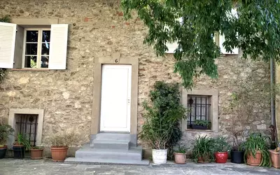 Grimaud (83310)