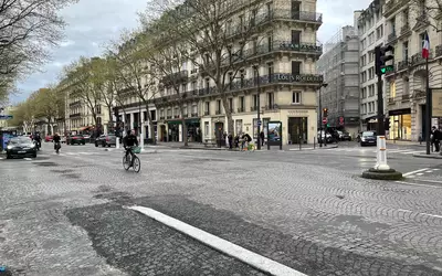 Paris 8E