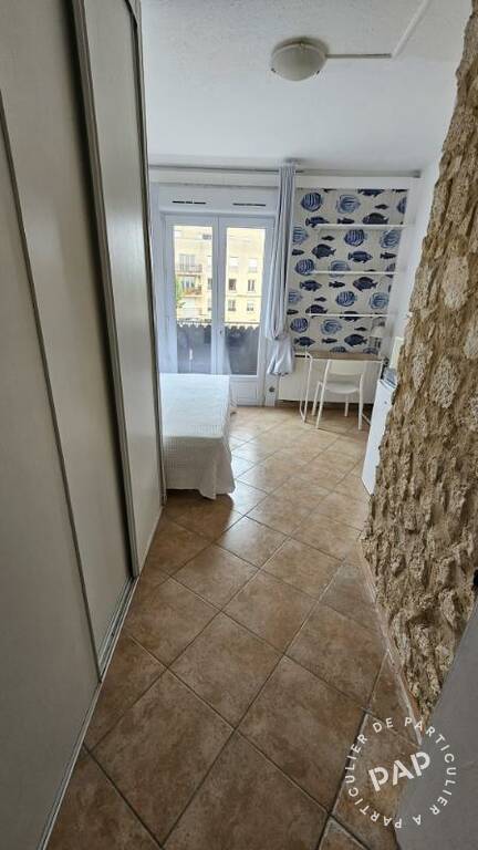 Location Appartement Pontoise 17 m² 590 €