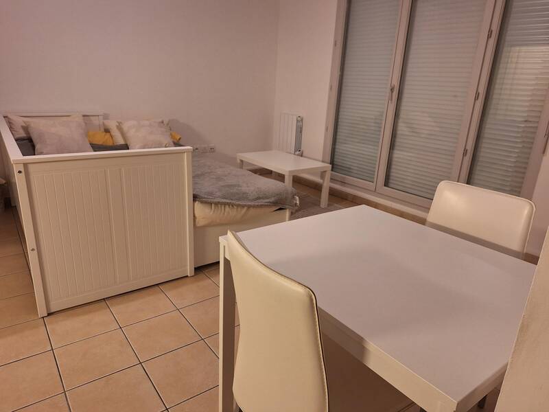 Décines-Charpieu (69150)