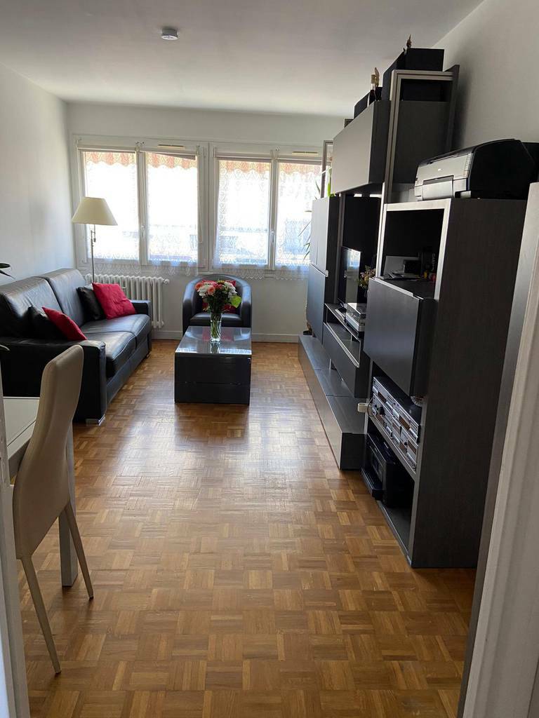 Montreuil (93100)