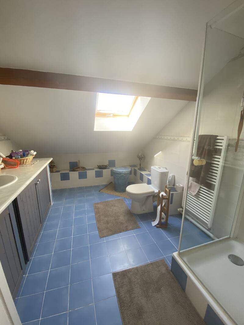 Vaux-Le-Pénil (77000)