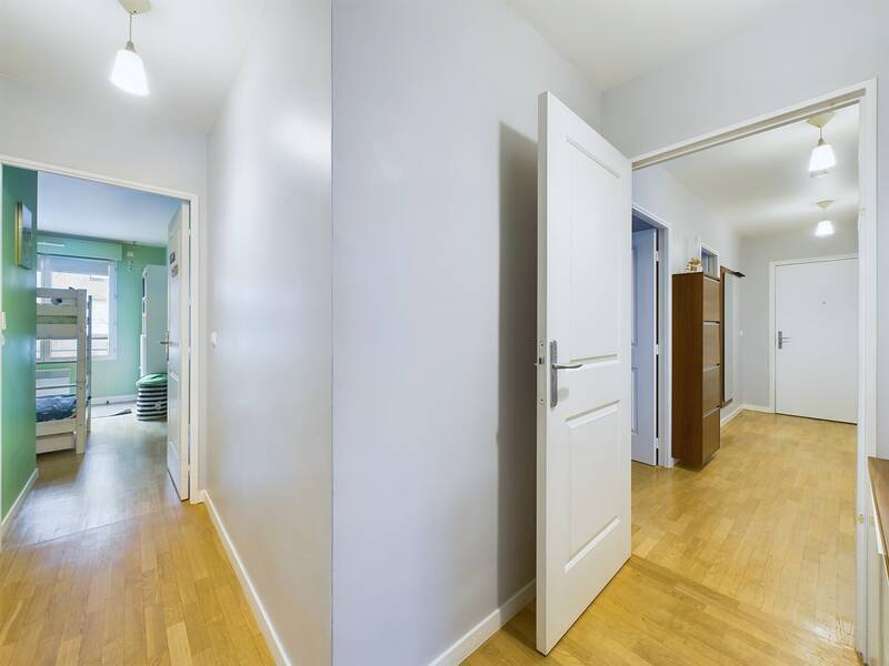 Issy-Les-Moulineaux (92130)