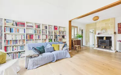 Bègles-Jolie Échoppe Avec Jardin De 283M2-