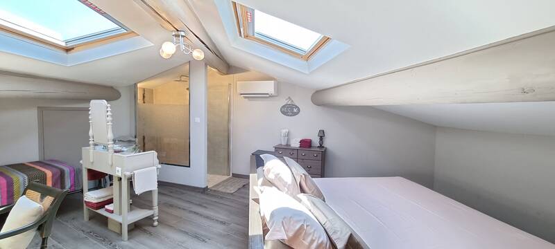 Althen-Des-Paluds - 1 Maison Et 3 Appartements-
