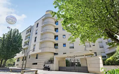 Paris 15E (75015)