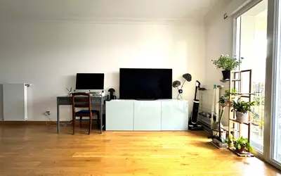 Puteaux (92800)
