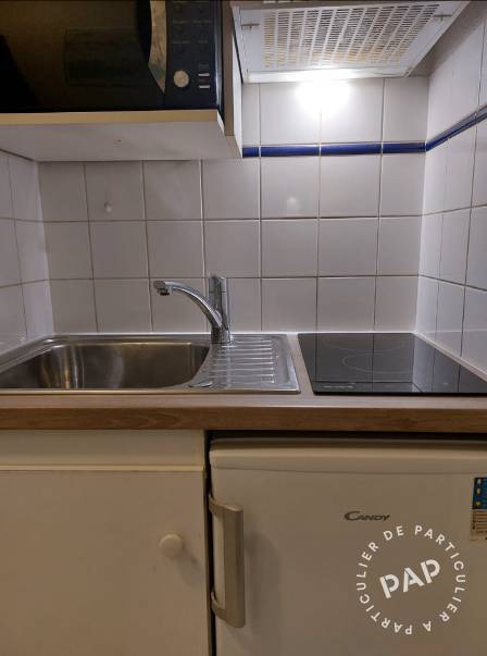 Appartement 951&nbsp;&euro; 20&nbsp;m² Paris 13E