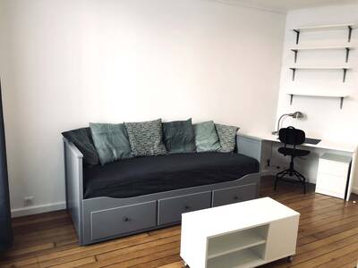 Location appartement studio Paris 15e