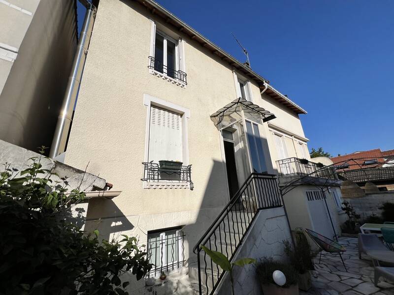 Colombes (92700)