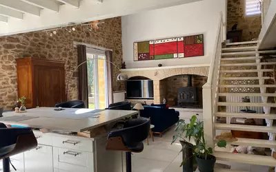 Domaine 2 Maisons + 5 Gites 495 M2