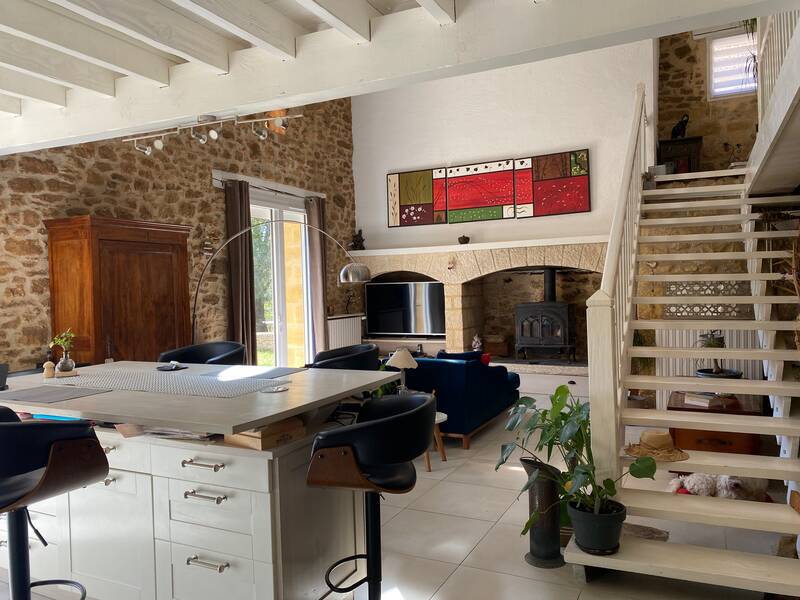 Domaine 2 Maisons + 5 Gites 495 M2