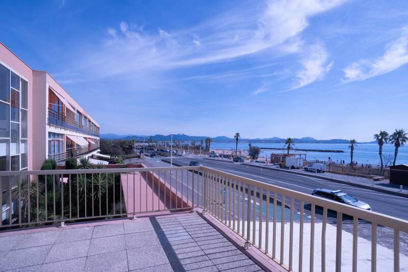 Fréjus (83600)