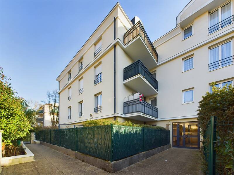 Bussy-Saint-Georges (77600)