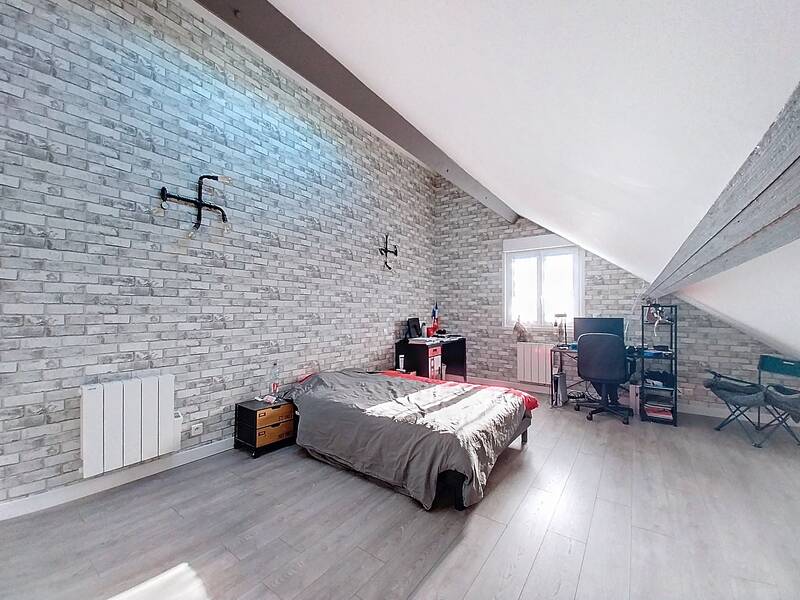 Chelles (77500)