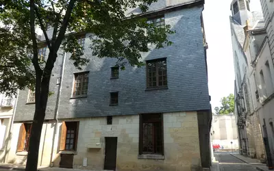 Tours (37000)