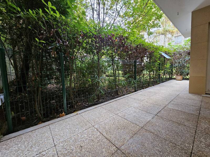 Suresnes (92150)