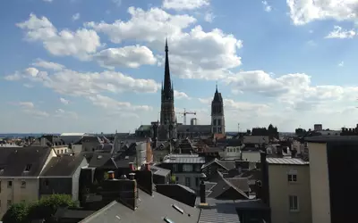 Rouen (76000)
