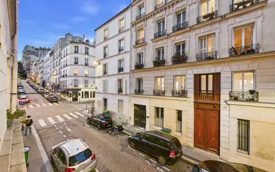 Paris 18E