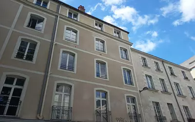 Nantes (44000)