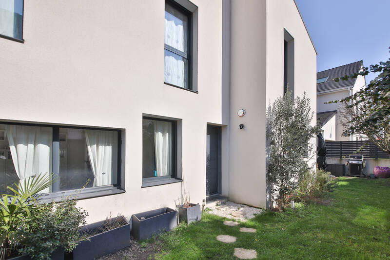 Nanterre (92000)
