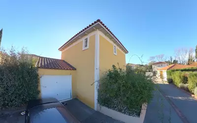 Fréjus (83600)