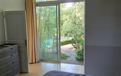 Nîmes (30000)