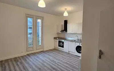 Melun (77000)