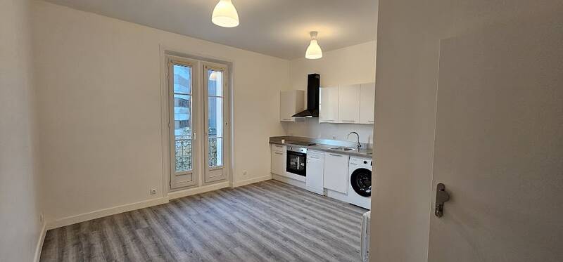 Melun (77000)