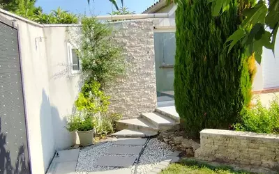 Travaillan (84850)