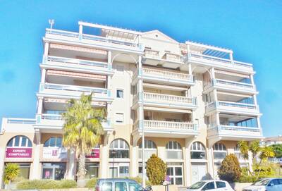 Vente appartement 3 pièces Saint-Raphaël (83)
