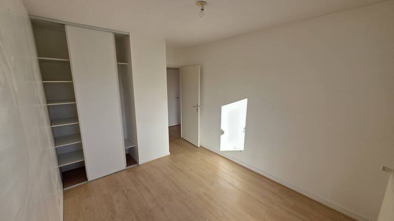 Valence (26000)