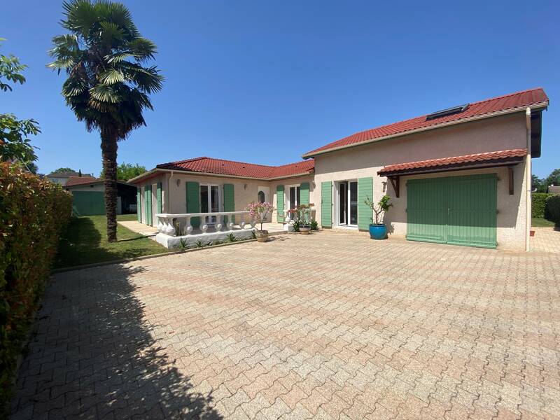 Villemoirieu (38460)