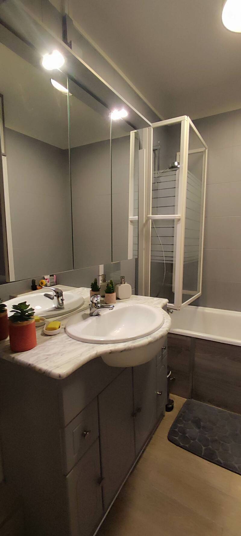+ Appartement 2 Pieces Champagne-Sur-Oise (95660)