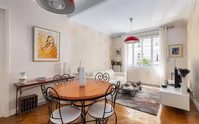 Issy-Les-Moulineaux (92130)
