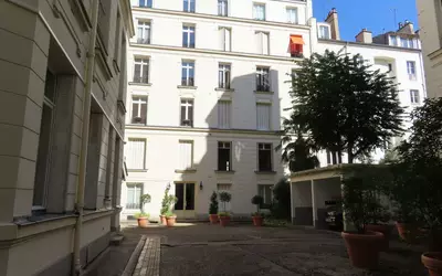 Neuilly-Sur-Seine (92200)