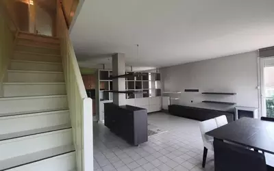 Magny-Le-Hongre (77700)