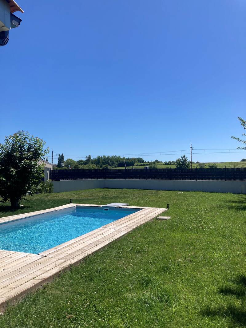 Vertheuil (33180)