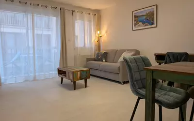 Toulon (83000)