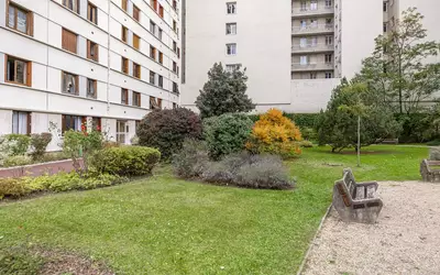 Issy-Les-Moulineaux (92130)