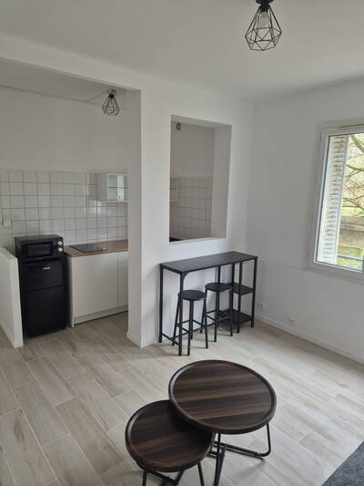 Location appartement 2 pièces Ris-Orangis (91130)