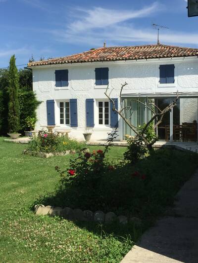 Location maison 4 pièces Saint-Sauvant (17610)