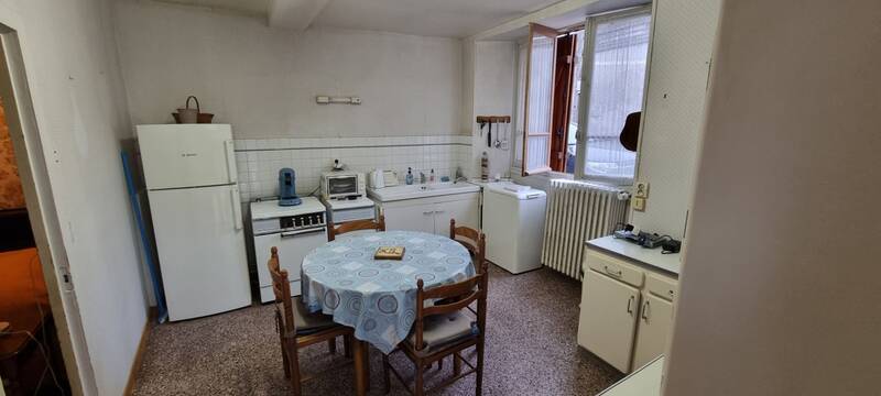 Villeblevin (89340)