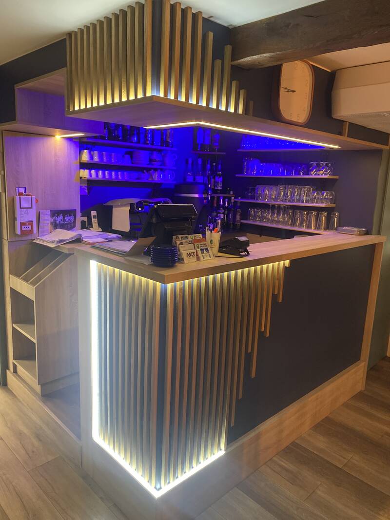elfbar nachfüll pod läuft aus Magasin de cigarette électronique et e-liquides Point Smoke Savigny-sur-Orge main image 0