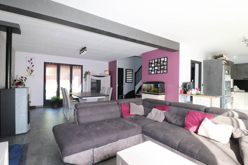 Sainville (28700)