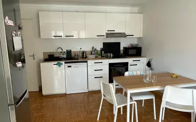 Nantes (44000)